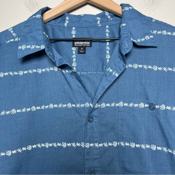 Patagonia Men Go To Shirt XL Blue Organic Cotton Stripe Short Sleeve Button Down - Picture 4 of 11
